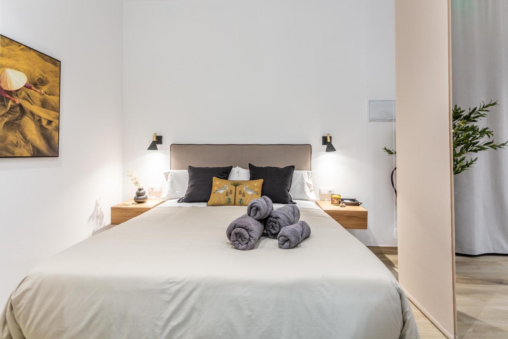 Suite Deluxe Valencia - Aiora Apartments ภายนอก รูปภาพ